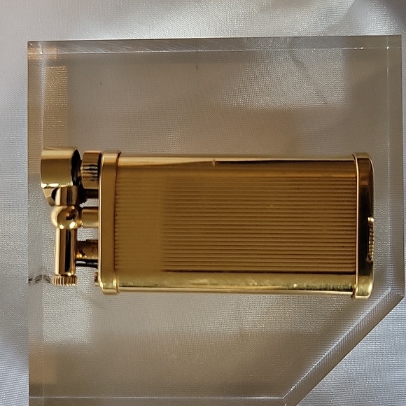Dunhill 18K Gold Plated Fine Line Flint Lighter - Picture 7 of 11